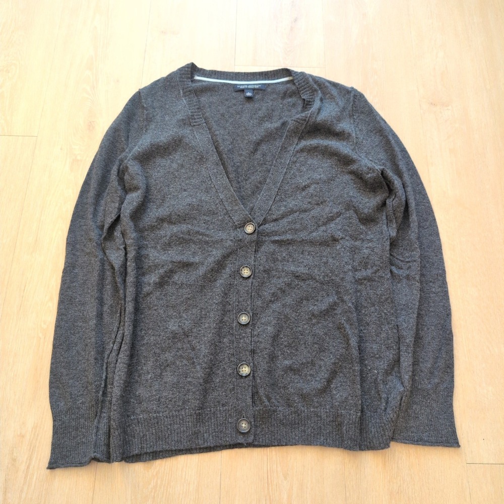 Banana Republic Mens Large Gray Italian Yarn V-Neck Button Cardigan Sweater